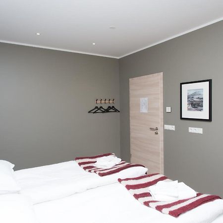Glaumbaer III Hotel วาร์มาห์ลิด ภายนอก รูปภาพ